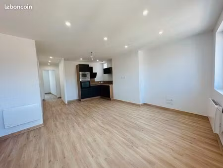 appartement t3 49m2
