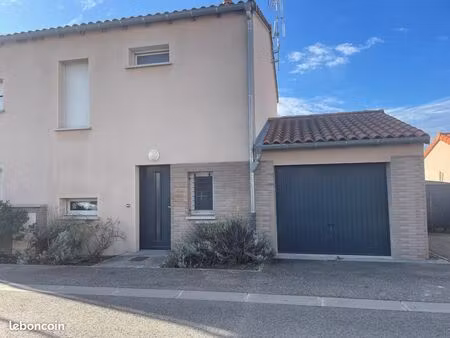 villa 4 pièces 79 m²