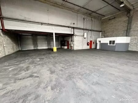 local d'activite 1352 m² marly la ville