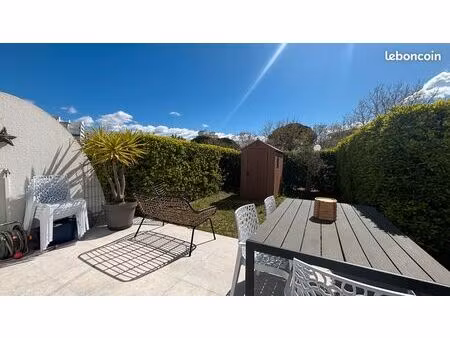 rare grand studio/loggia de 35m2 avec terrasse et jardin