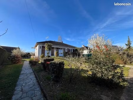 maison 4 pièces 85 m²