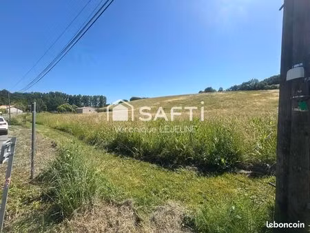 terrain 1130 m² saint-caprais-de-lerm