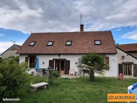 maison 5 pièces 100 m²