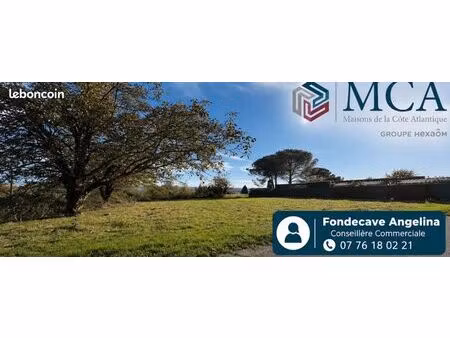 terrain 1 033 m² duras