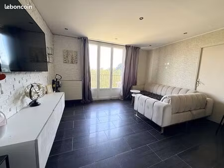 appartement 4 pièces 69 m²