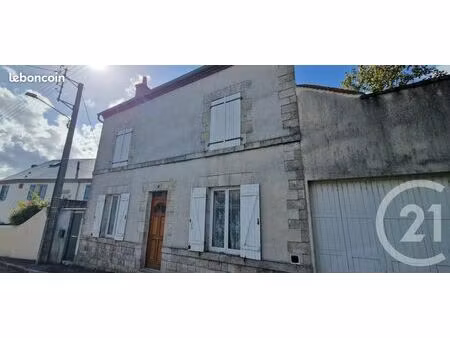 maison 6 pièces 126 m²