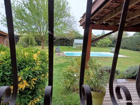 maison 100m2 bien située avec vaste jardin au calme