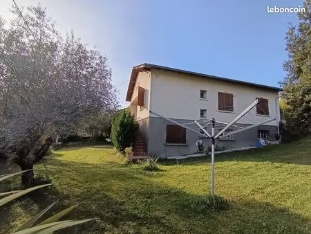 maison 6 pièces 125 m²