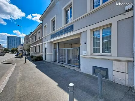 studio 2 pièces 20 m²