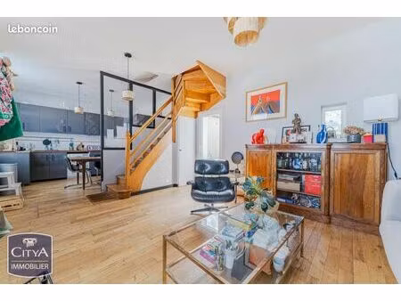 maison de ville 4 pièces 90 m²