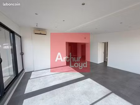 bureaux 152 m² boe