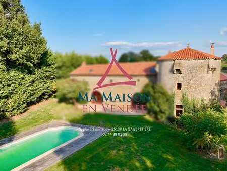 vente maison piscine aux herbiers (85500) : à vendre piscine / 208m² les herbiers