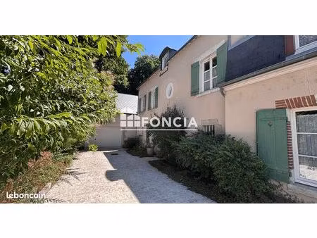 belle maison de caractere quartier saint marc grand garage et grand jardin