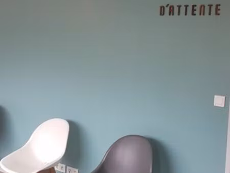 bureau individuel 17m2 à louer (rdc)