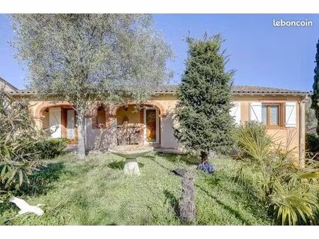villa 5 pièces 110 m²