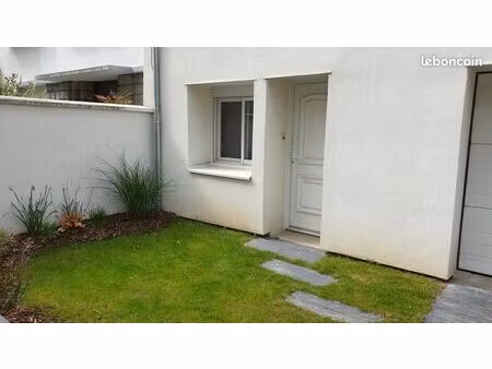 studio meublé 22 m² – gare / lafayette – étudiant – libre 1er octobre