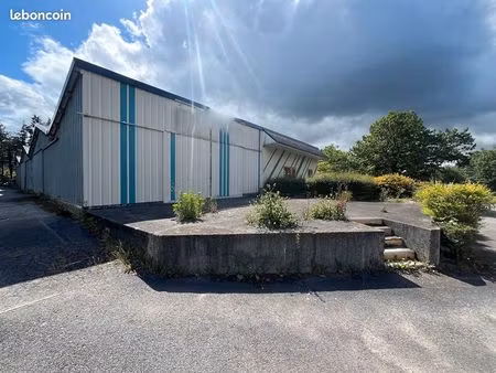 local 710 m² saint berthevin