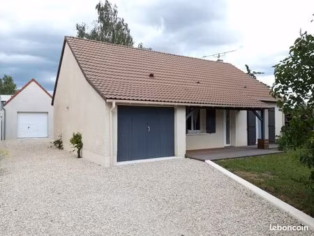 maison saint denis en val