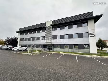 bureaux 356 m²