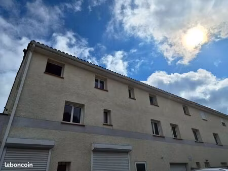 local commercial / bureaux 55 m²