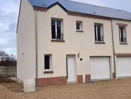 maison 4 pièces 93 m²