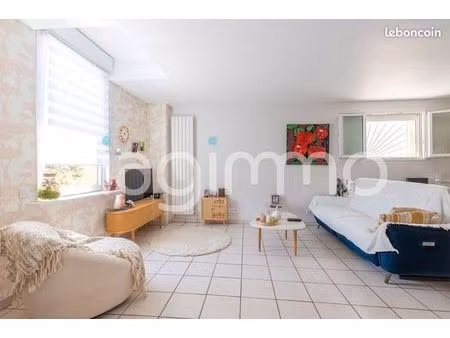 maison de ville en viager 5 pièces 70 m²