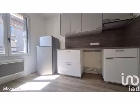 studio 1 pièce 32 m²