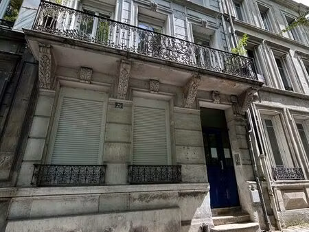 studio hyper centre ville de reims