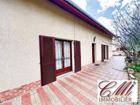 maison 7 pièces 153 m²