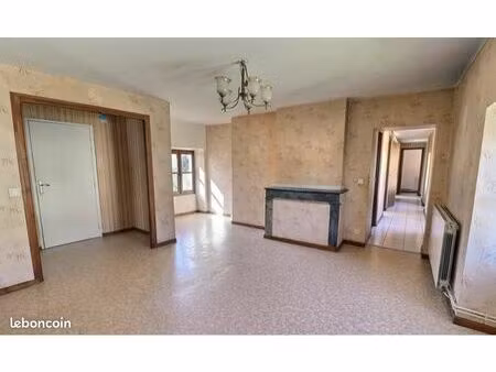 appartement t3 à rénover