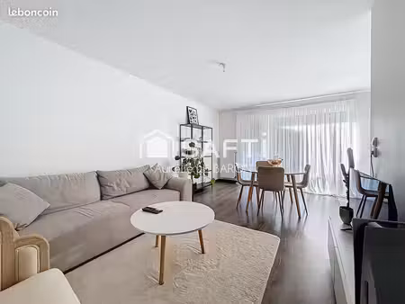 appartement 3 pièces 64 m²