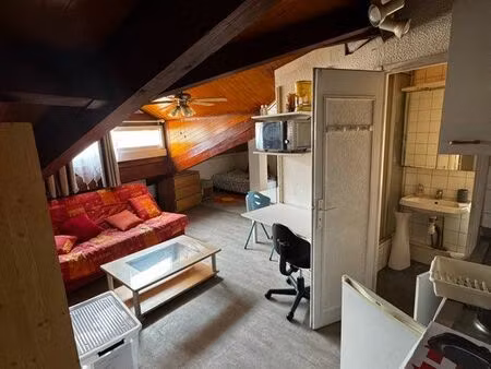 studio mansardé meublé muret