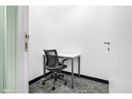 bureau privé à louer pour 1 personne à tours  nord aeronef tours