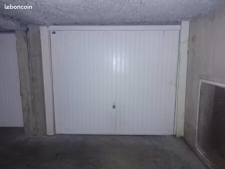 garage/box 14 m² muret