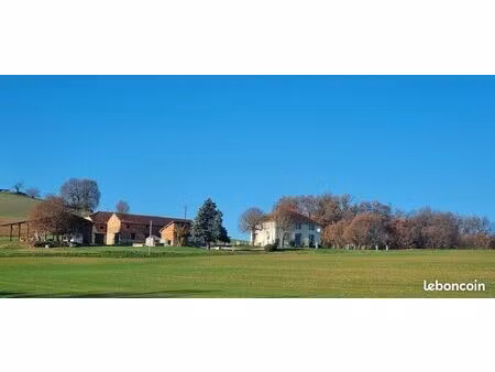 ferme 5 pièces 220 m²