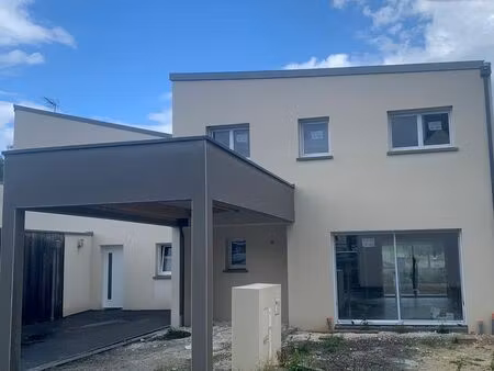 maison 4 chambres à gosne