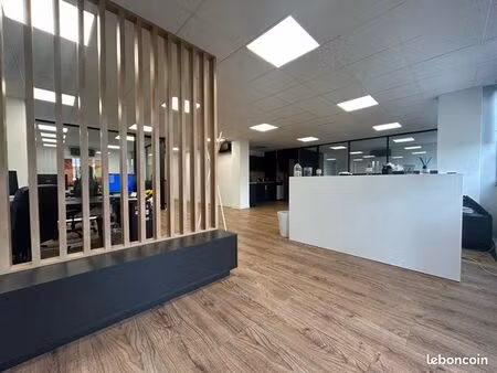 location bureau privatif / coworking engagement 1 mois