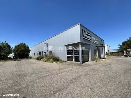 local d'activite 385 m² tournefeuille