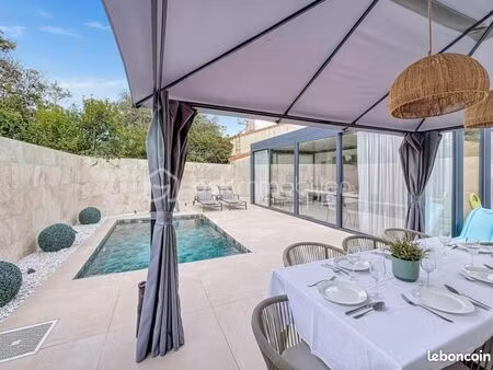 villa 5 pièces 112 m²
