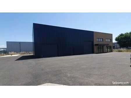 bâtiment professionnel neuf avec bureaux et entrepôt - carbonne (31)