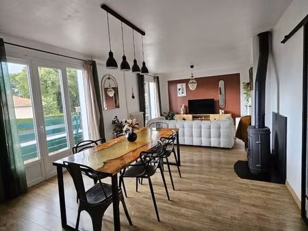 appartement t4 de 106 m2 entièrement rénové