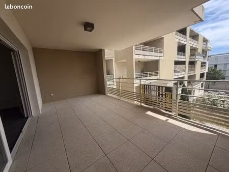 appartement 3 pièces 64 m²