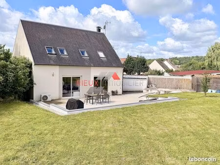 pavillon 6 pièces 112 m²