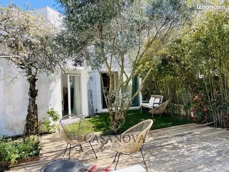 villa 6 pièces 170 m²