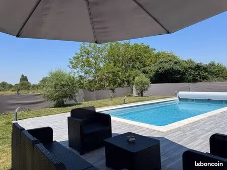 maison individuelle avec piscine