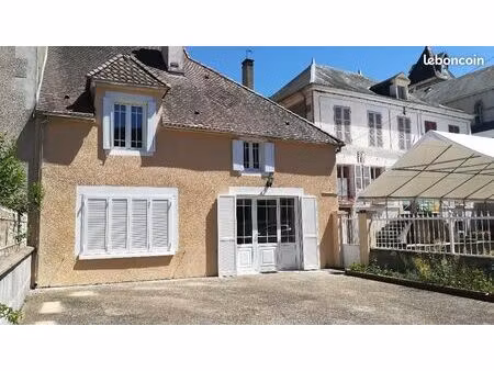 maison 3 pièces 106 m²