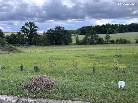 terrain 940 m² gueux