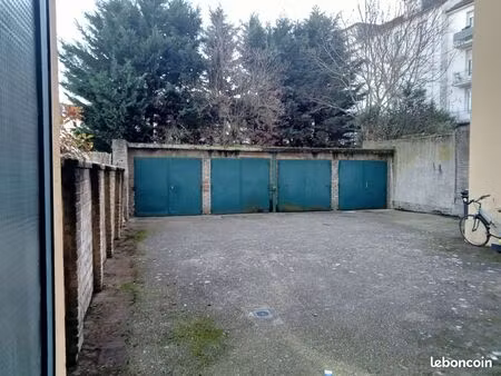 vends 4 garages metz sablon