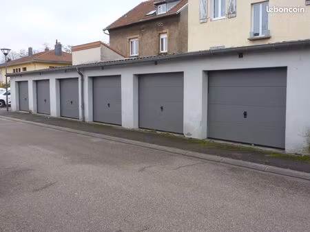 garage à louer