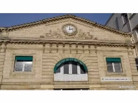 murs échoppe bordelaise louée à une pharmacie sainte -augustin bordeaux